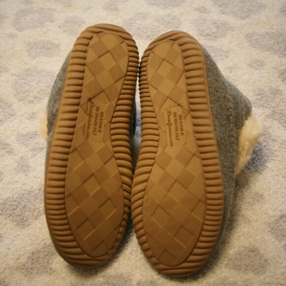 Dearfoams Women's Moritz Indoor/Outdoor Bootie, Size 8, Gray - Picture 2 of 4